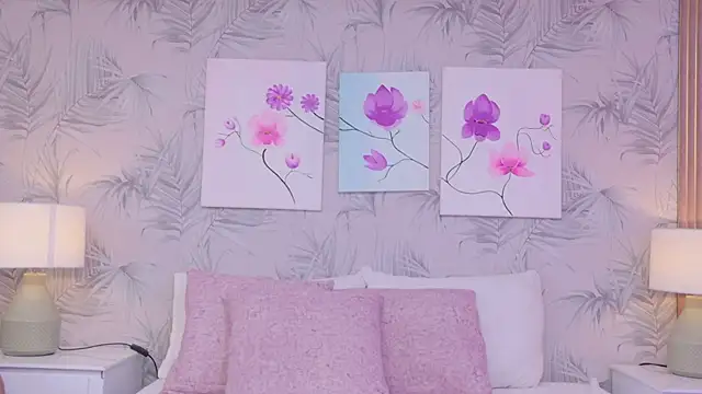 Snapshot of AntonellaEscudero chatting on 24, 2, 2026 AntonellaEscudero online show from 24, 2, 2026