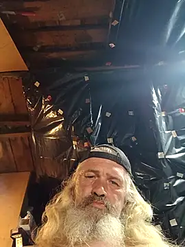 Snapshot of Crazy_Lasko chatting on 1, 3, 2026 Crazy Lasko online show from 1, 3, 2026