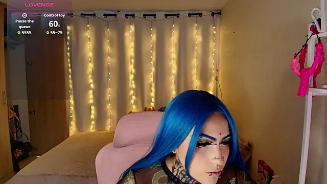 Snapshot of maliciaXpoison chatting on 24, 3, 2026 maliciaXpoison online show from 24, 3, 2026