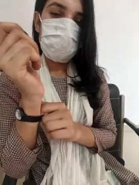 Snapshot of tanzum_khan3202 chatting on 14, 3, 2026 tanzum khan3202 online show from 14, 3, 2026