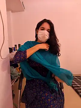 Snapshot of tanzum_khan3202 chatting on 1, 4, 2026 tanzum khan3202 online show from 1, 4, 2026