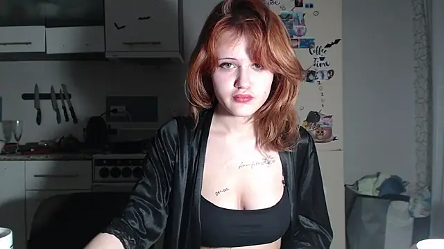 Snapshot of SolarAdrienne chatting on 8, 3, 2026 SolarAdrienne online show from 8, 3, 2026