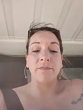 Snapshot of MissBella0969 chatting on 21, 3, 2026 MissBella0969 online show from 21, 3, 2026