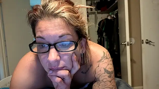 Snapshot of MissBella0969 chatting on 15, 4, 2026 MissBella0969 online show from 15, 4, 2026