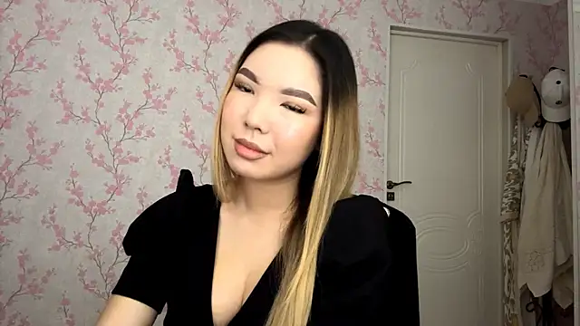 Elina Mottel online show from 17, 2, 2026