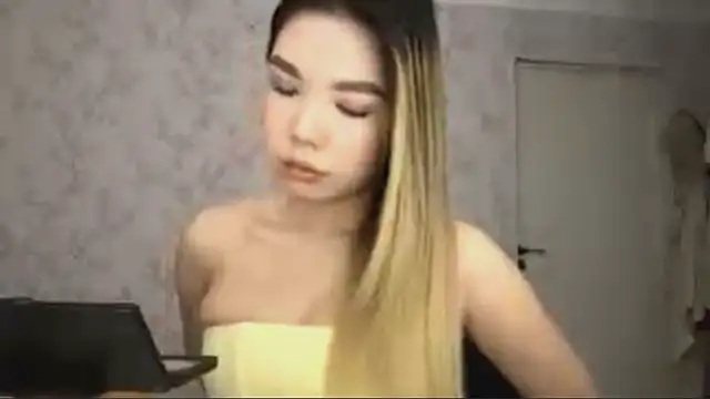 Elina Mottel online show from 21, 2, 2026