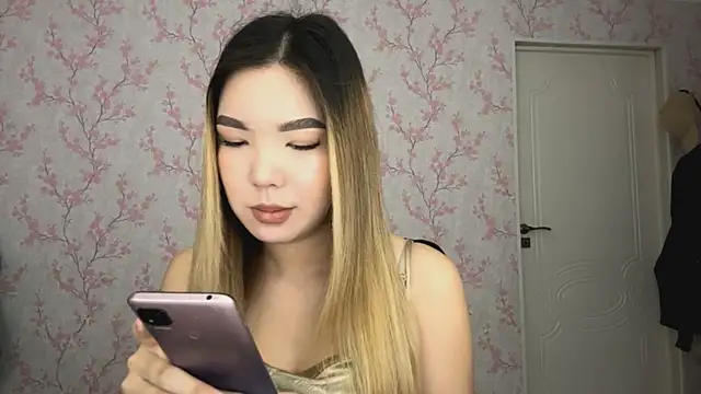 Elina Mottel online show from 23, 2, 2026