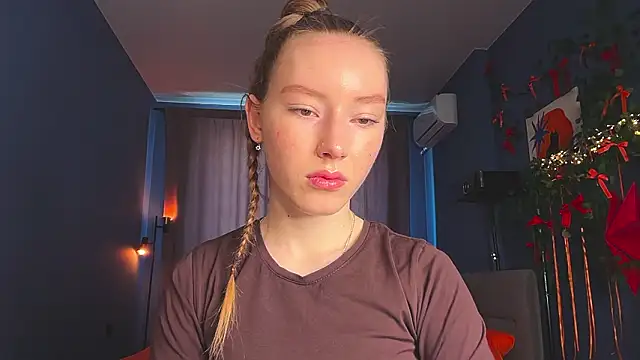 Snapshot of Anna_Kare chatting on 2, 3, 2026 Anna Kare online show from 2, 3, 2026