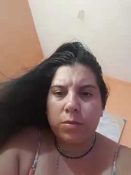 Lucia queen online show from 1, 4, 2026