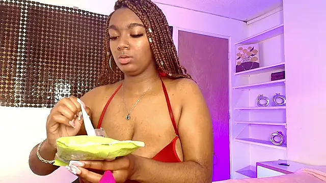 Snapshot of AmiraNast_ chatting on 15, 4, 2026 AmiraNast online show from 15, 4, 2026