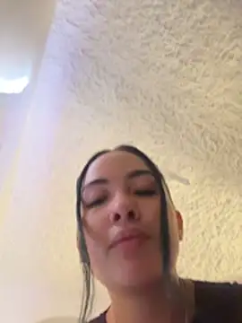 Snapshot of MegannNoireX chatting on 12, 4, 2026 MegannNoireX online show from 12, 4, 2026