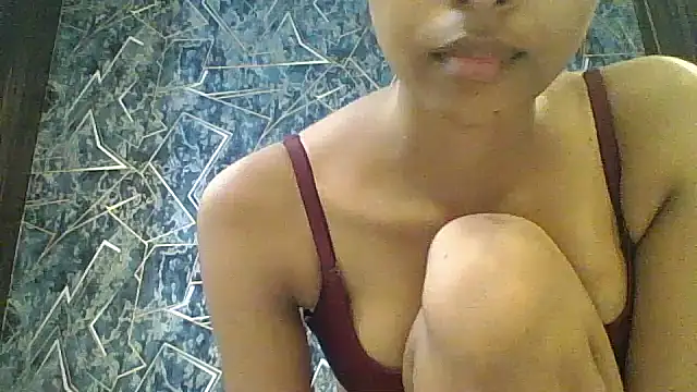 Snapshot of Rani1993 chatting on 28, 4, 2026 Rani1993 online show from 28, 4, 2026