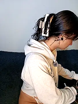 Snapshot of Lili__Clan chatting on 15, 3, 2026 Lili Clan online show from 15, 3, 2026