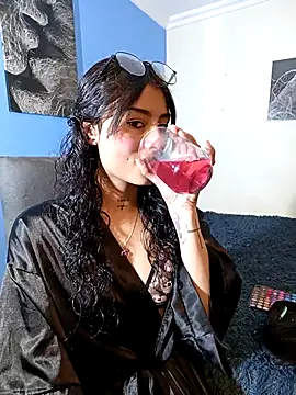 Snapshot of Lili__Clan chatting on 16, 4, 2026 Lili Clan online show from 16, 4, 2026