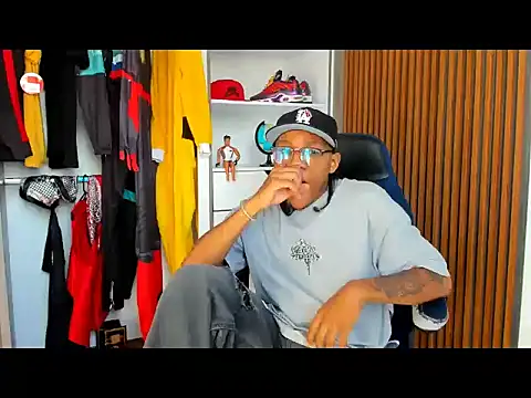 Snapshot of yandi_hot chatting on 17, 2, 2026 yandi hot online show from 17, 2, 2026