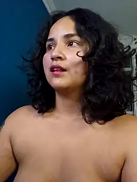 IncognitoLive1 online show from 5, 4, 2026