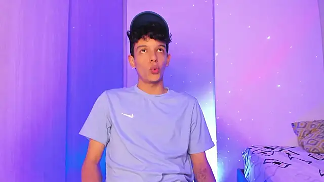 Maxfrost1 online show from 28, 2, 2026