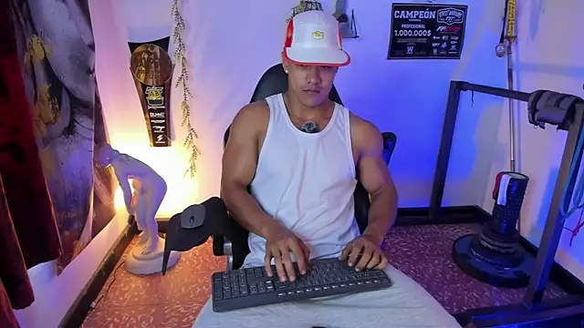 Snapshot of Rob_zaens33 chatting on 5, 5, 2026 Rob zaens33 online show from 5, 5, 2026