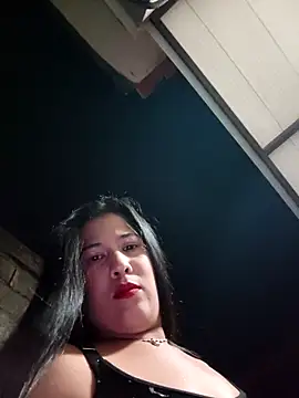 Snapshot of luna29 chatting on 24, 4, 2026 luna29 online show from 24, 4, 2026