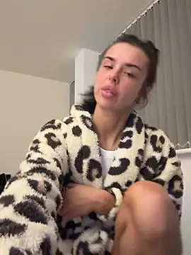 Snapshot of Amberbanxx chatting on 22, 4, 2026 Amberbanxx online show from 22, 4, 2026