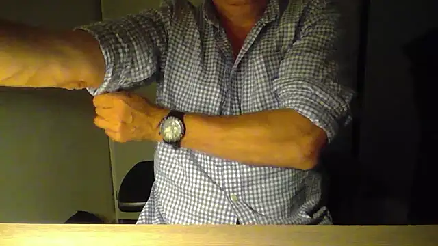 Snapshot of ViveLaFrance2026 chatting on 25, 6, 2026 ViveLaFrance2026 online show from 25, 6, 2026