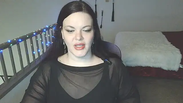 Snapshot of VixieNyx chatting on 7, 3, 2026 VixieNyx online show from 7, 3, 2026