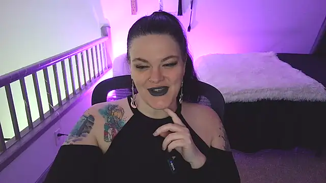 Snapshot of VixieNyx chatting on 3, 4, 2026 VixieNyx online show from 3, 4, 2026