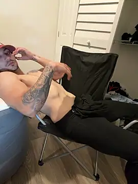 Snapshot of Alejandrosolerxxx chatting on 18, 2, 2026 Alejandrosolerxxx online show from 18, 2, 2026