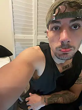 Snapshot of Alejandrosolerxxx chatting on 19, 2, 2026 Alejandrosolerxxx online show from 19, 2, 2026