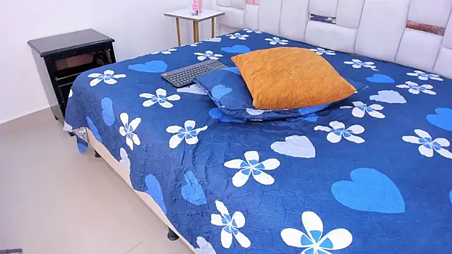 Snapshot of Zoe__smiith chatting on 28, 2, 2026 Zoe smiith online show from 28, 2, 2026