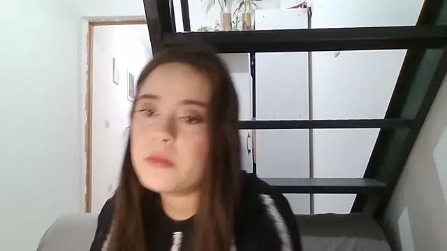 Snapshot of PutaYasmim chatting on 8, 4, 2026 PutaYasmim online show from 8, 4, 2026