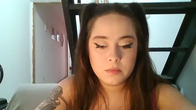 Snapshot of PutaYasmim chatting on 21, 4, 2026 PutaYasmim online show from 21, 4, 2026