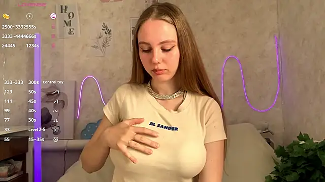 Snapshot of VictoriaDeese chatting on 16, 7, 2026 VictoriaDeese online show from 16, 7, 2026