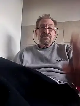 Snapshot of Costy601 chatting on 10, 4, 2026 Costy601 online show from 10, 4, 2026