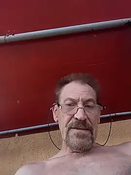 Snapshot of Costy601 chatting on 15, 4, 2026 Costy601 online show from 15, 4, 2026