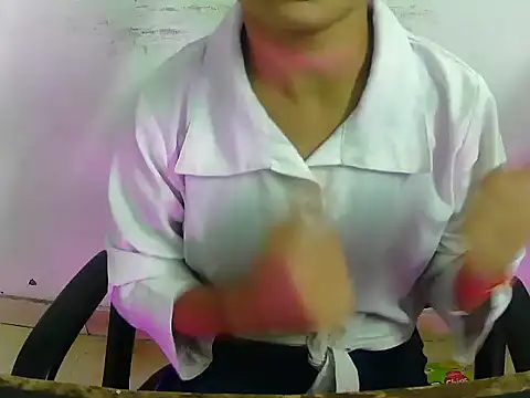 Snapshot of Hotsurbhi chatting on 14, 3, 2026 Hotsurbhi online show from 14, 3, 2026