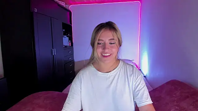 Snapshot of saradiazxxx chatting on 11, 4, 2026 saradiazxxx online show from 11, 4, 2026