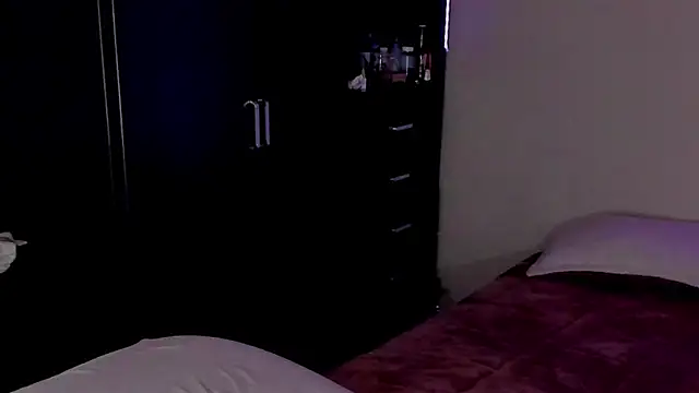 Snapshot of saradiazxxx chatting on 25, 4, 2026 saradiazxxx online show from 25, 4, 2026