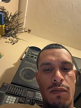 Snapshot of Thatguy_2026 chatting on 27, 3, 2026 Thatguy 2026 online show from 27, 3, 2026