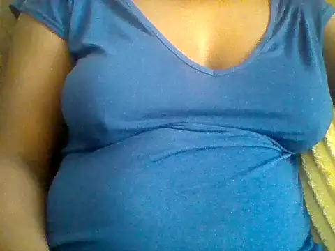 Snapshot of zee66658 chatting on 29, 3, 2026 zee66658 online show from 29, 3, 2026