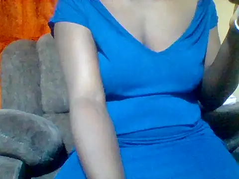 Snapshot of zee66658 chatting on 15, 4, 2026 zee66658 online show from 15, 4, 2026