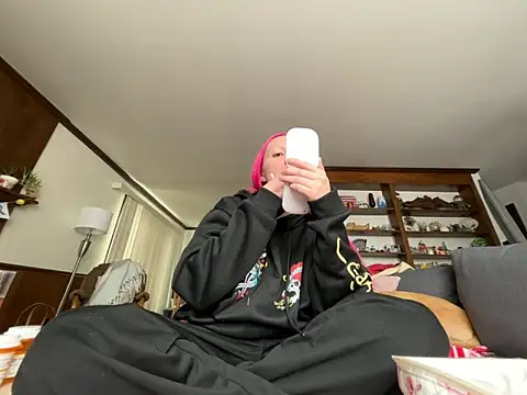 Snapshot of pinkhairfun16 chatting on 18, 3, 2026 pinkhairfun16 online show from 18, 3, 2026