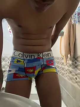 Snapshot of swaggyboii chatting on 18, 3, 2026 swaggyboii online show from 18, 3, 2026