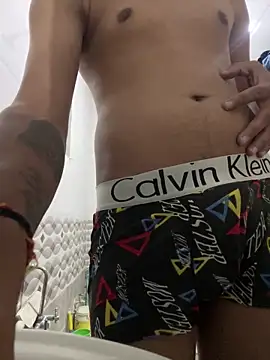 Snapshot of swaggyboii chatting on 19, 3, 2026 swaggyboii online show from 19, 3, 2026