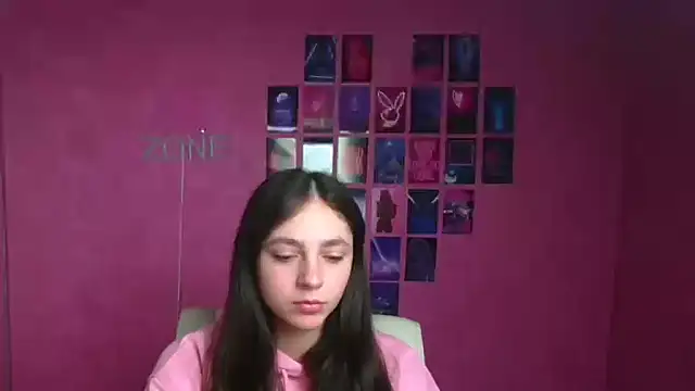 Snapshot of KissMeJulia chatting on 14, 3, 2026 KissMeJulia online show from 14, 3, 2026