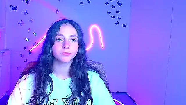 Snapshot of KissMeJulia chatting on 27, 3, 2026 KissMeJulia online show from 27, 3, 2026