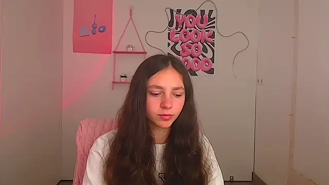Snapshot of KissMeJulia chatting on 9, 5, 2026 KissMeJulia online show from 9, 5, 2026