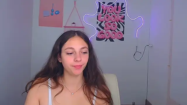 KissMeJulia online show from 29, 7, 2026