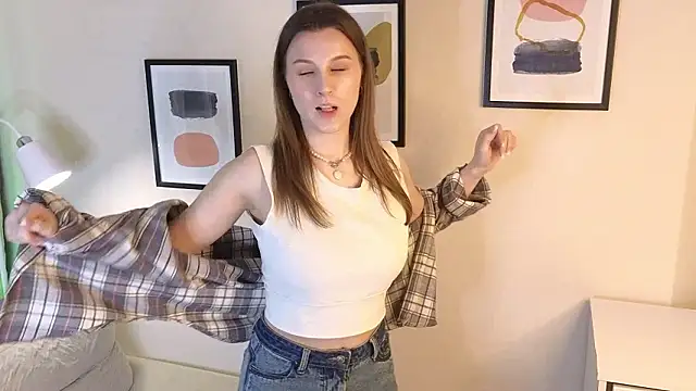 Snapshot of Mili_Gernat chatting on 4, 3, 2026 Mili Gernat online show from 4, 3, 2026