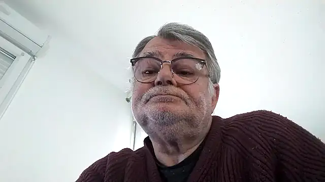 Vieux pervert online show from 1, 3, 2026